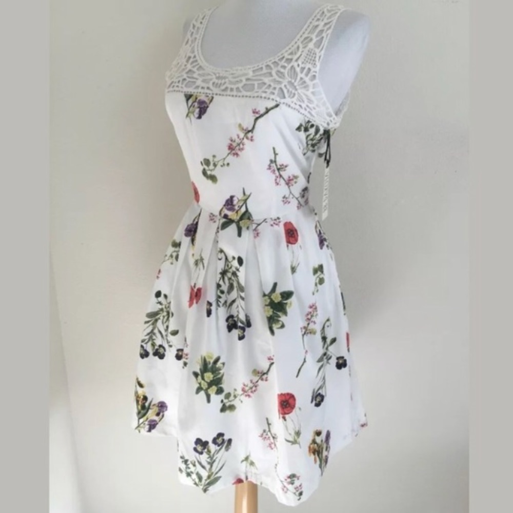 Floral BB Dakota dress
